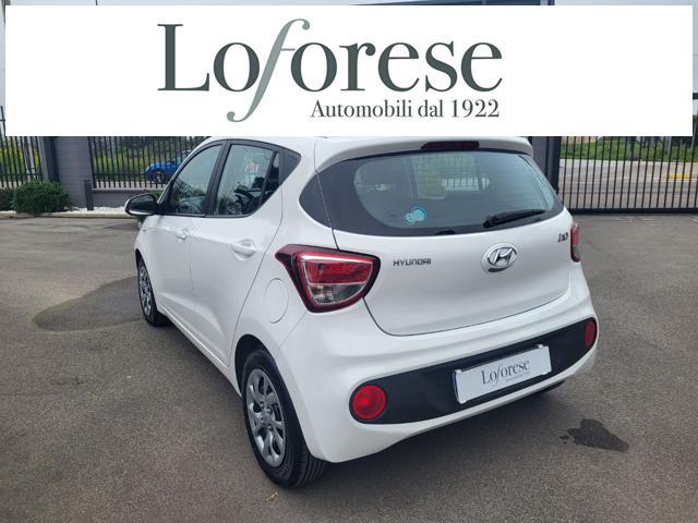 HYUNDAI i10 1.0 MPI