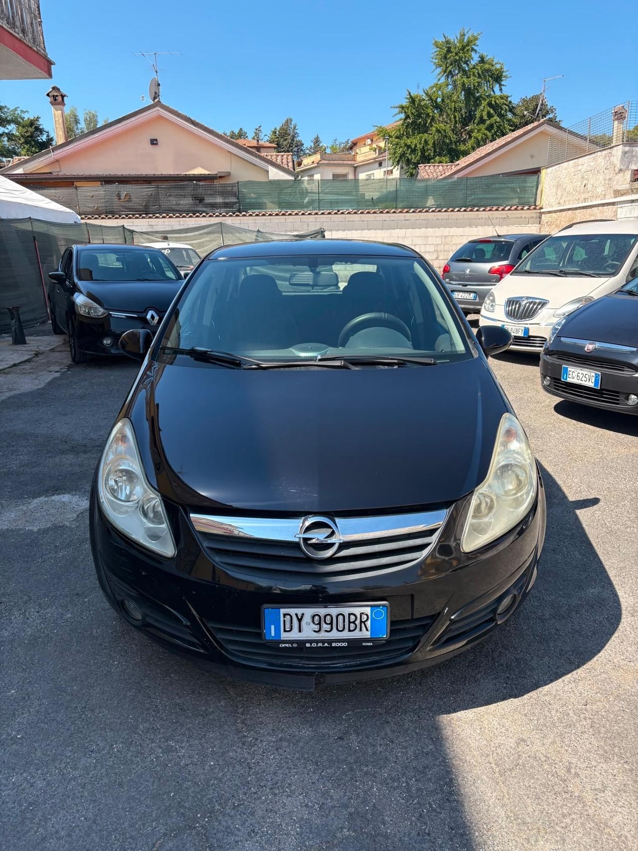 Opel Corsa 1.2 5 porte Club