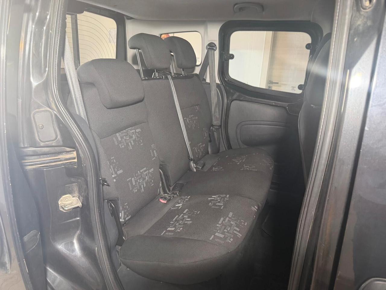 Fiat Qubo 1.3 MTJ 75 CV 5 POSTI