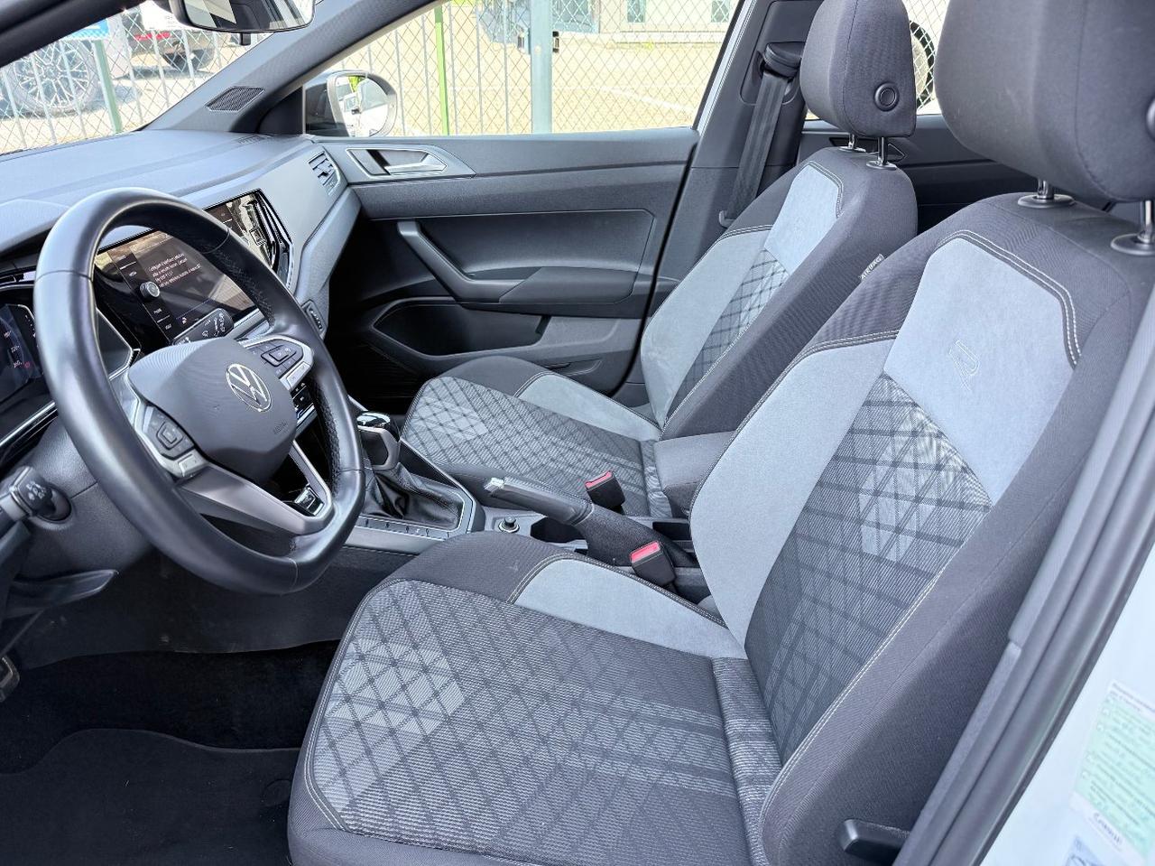 Volkswagen Taigo 1.5 tsi R-Line 150cv dsg