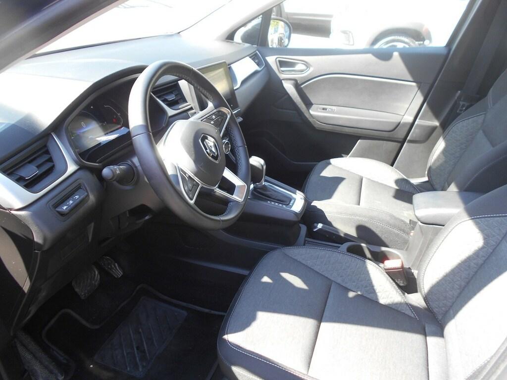 Renault Captur 1.6 E-TECH Hybrid Techno Fast Track Auto