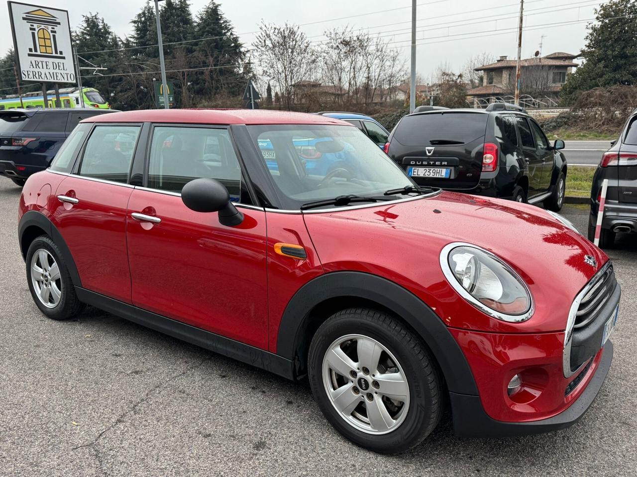 Mini 1.2 One 5 porte 102CV *NEOPATENTATI*UNIPRO*