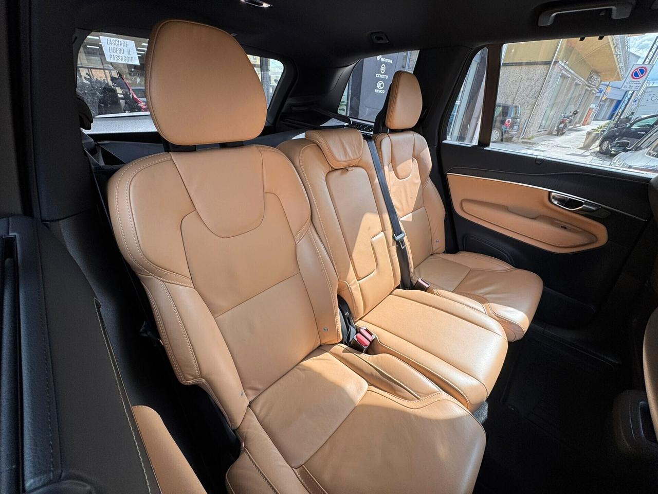 Volvo XC 90 XC90 B5 (d) AWD Geartronic 7 posti R-design DA 505€ ANTICIPO 0