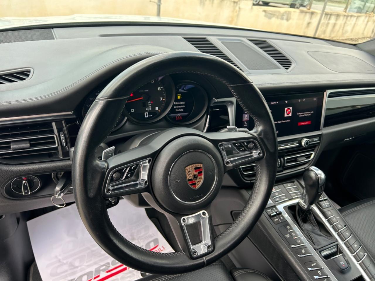 Porsche Macan 2.0 Sport Edition 90000km