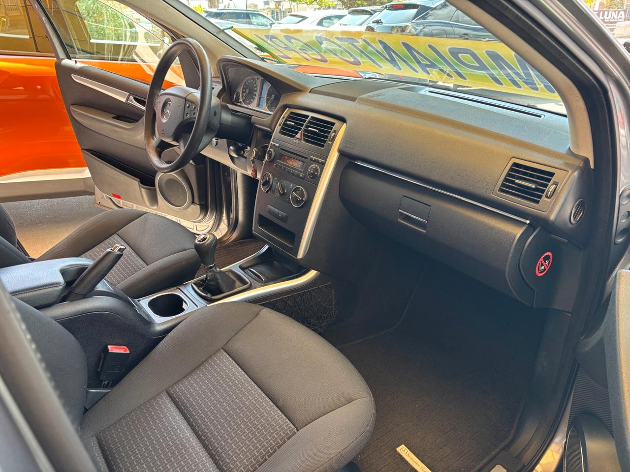 Mercedes-benz B 180 BlueEFFICIENCY Executive-2011