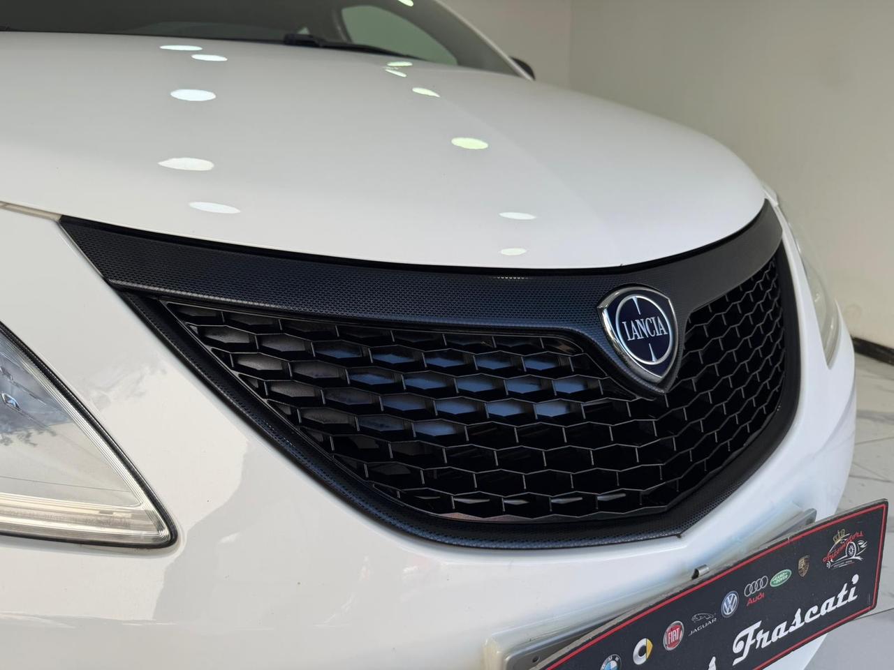Lancia Ypsilon 1.2 69 CV 5 porte -UNIPRO-GARANTITA-2019