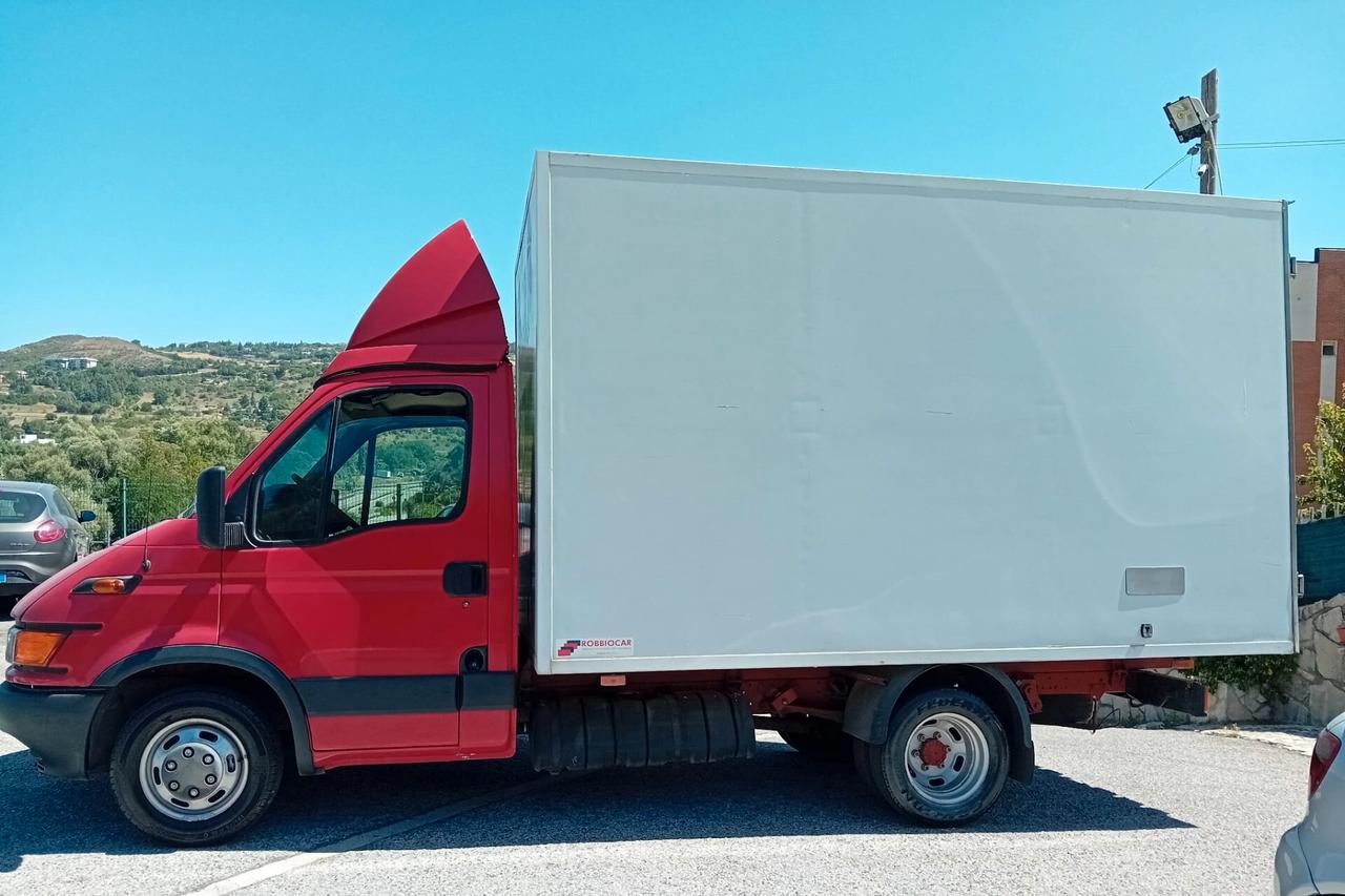 IVECO TURBO DAILY 35C13