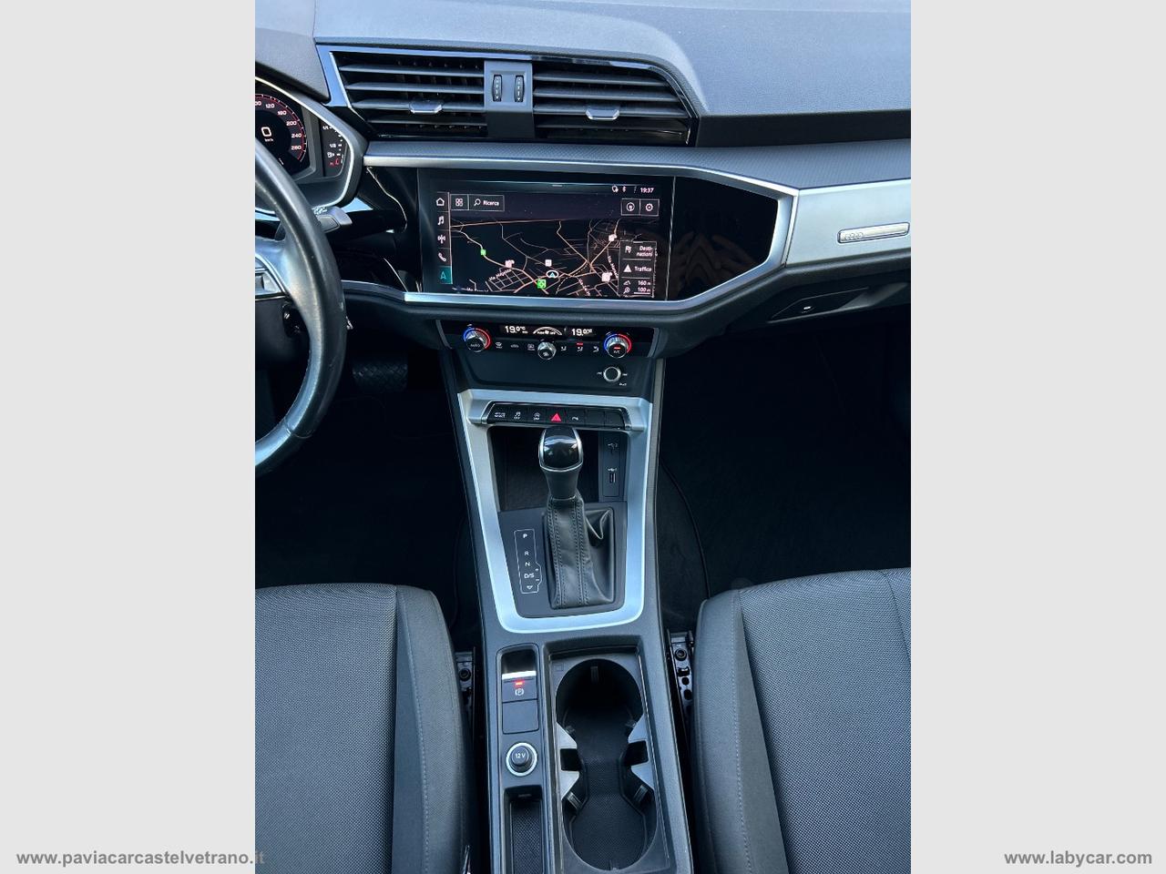 AUDI Q3 SPB 35 TDI S tronic S line edition
