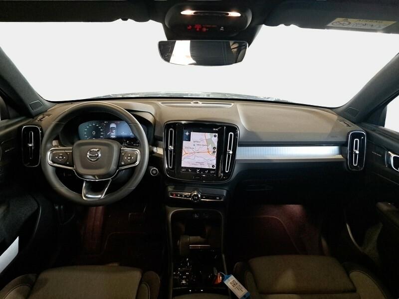 VOLVO XC40 T5 RECHARGE PLUG-IN AUTO PLUS BRIGHT SUV