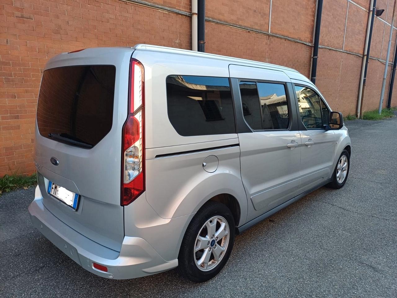 Ford Tourneo Connect Tourneo Connect7 1.5 TDCi 120 CV Titanium