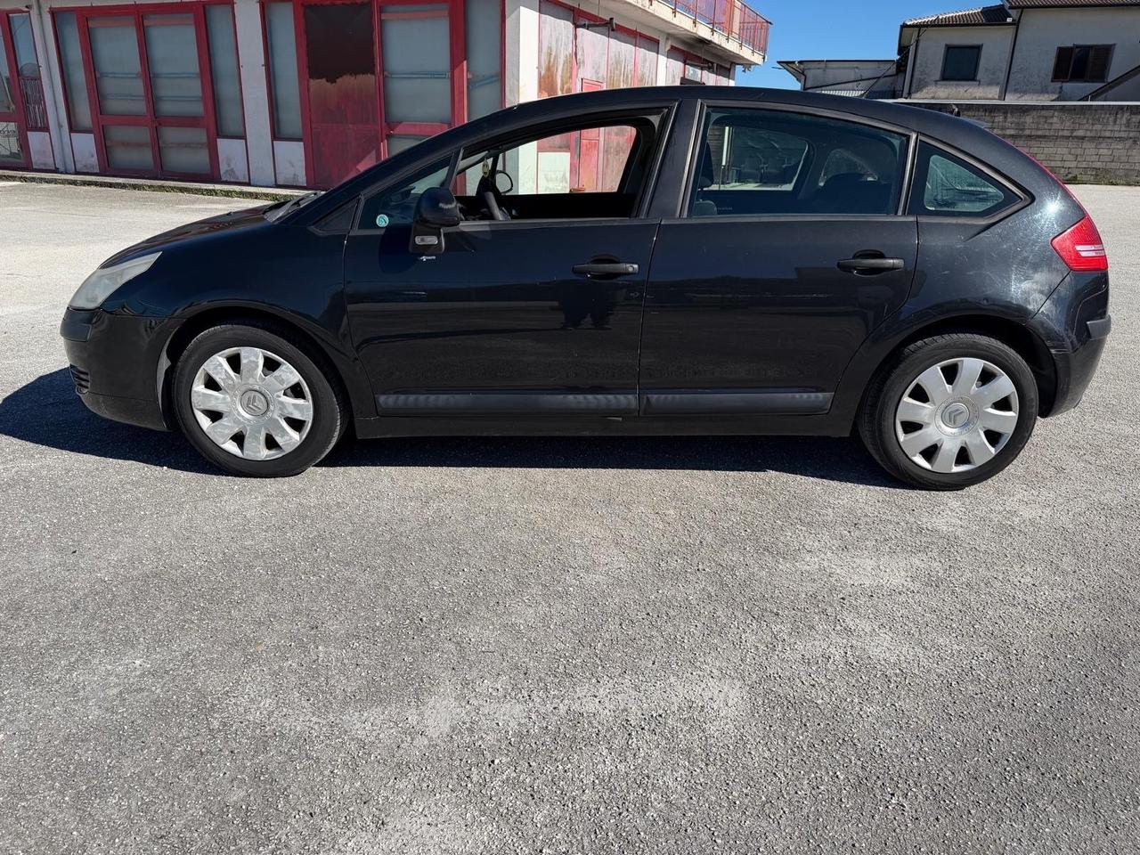 Citroen C4 1.6 HDi 90CV Elegance