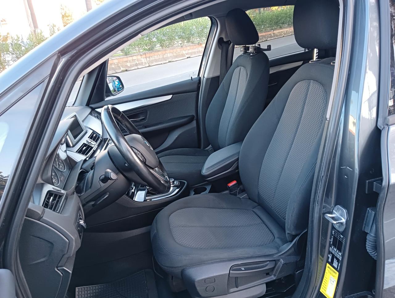Bmw 218 218d Active Tourer Advantage