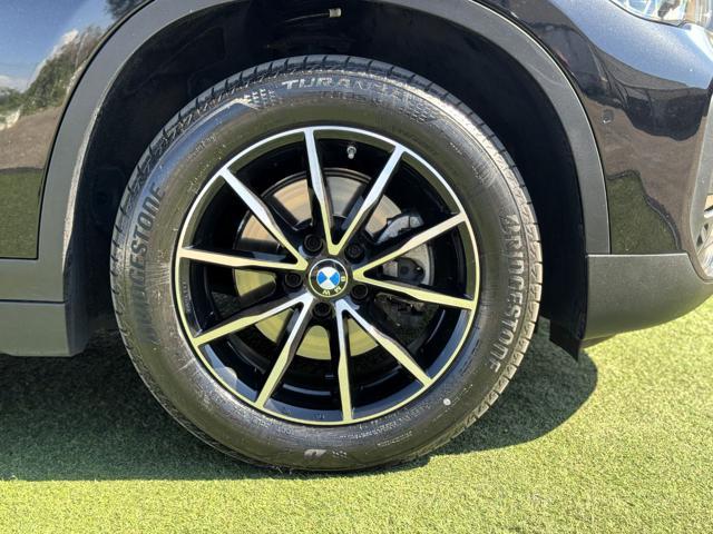 BMW X1 sDrive18d Business Advantage (Navi/Auto/LED)