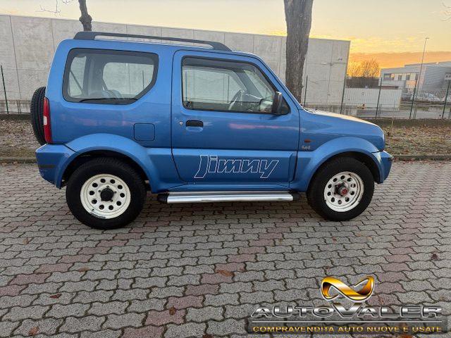 SUZUKI Jimny 1.3i 16V cat 4x4WD JLX