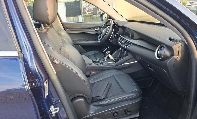 Alfa Romeo Stelvio 2.2 Turbodiesel 210 CV AT8 Q4 Super