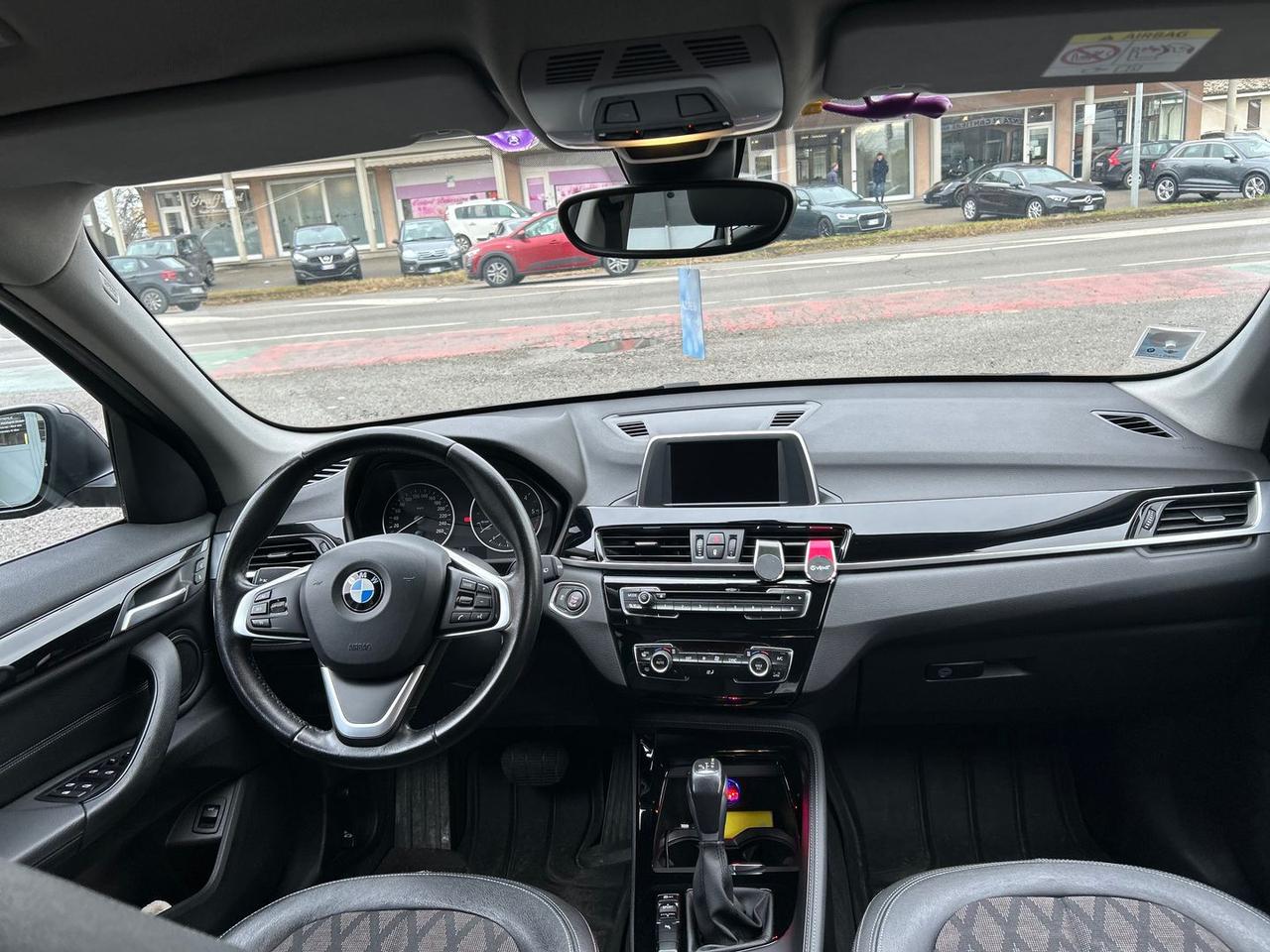 Bmw X1 sDrive18d BUSINESS