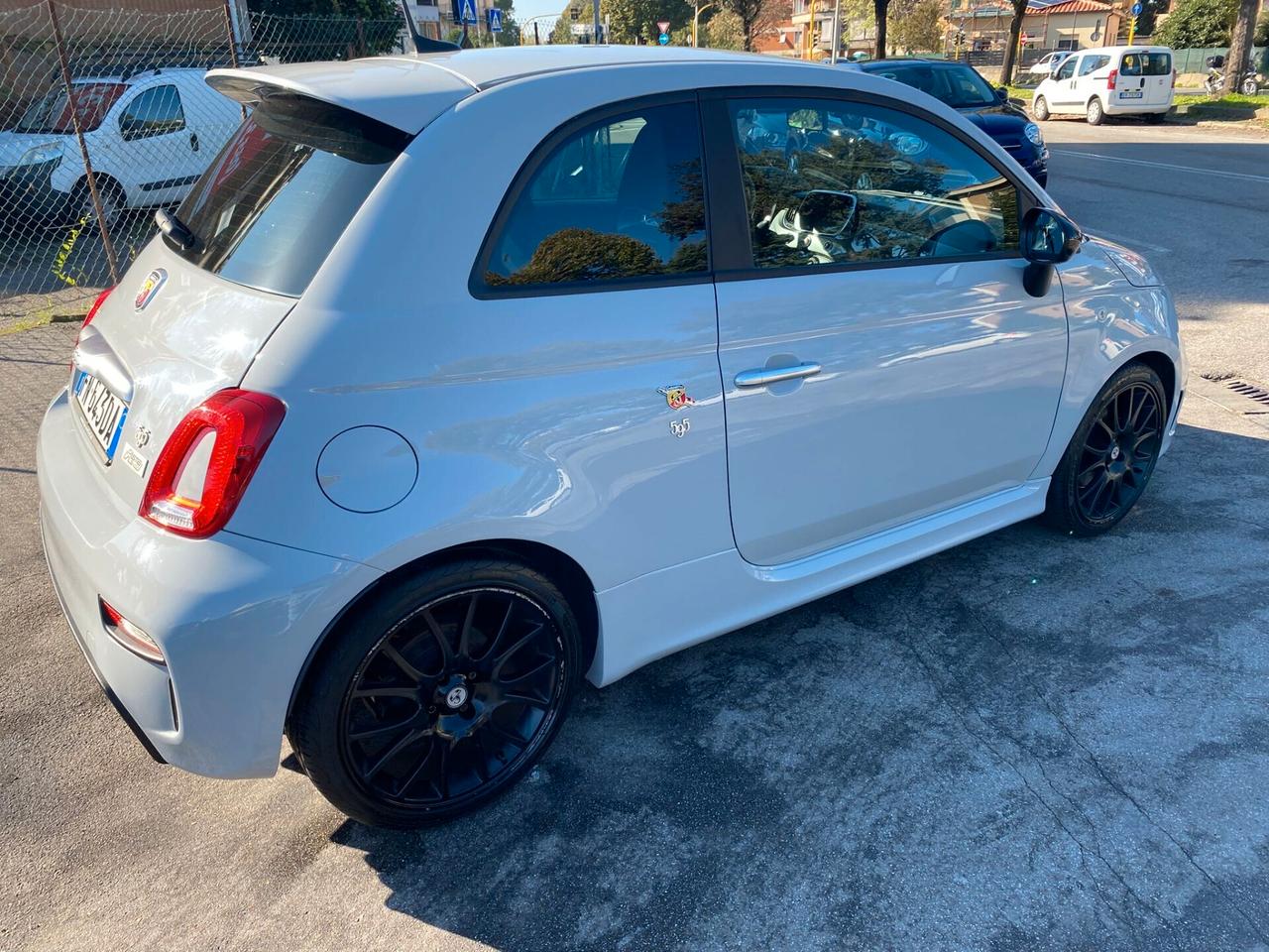 Abarth 595 1.4 Turbo T-Jet 160 CV Pista. GOMME NUOVE !