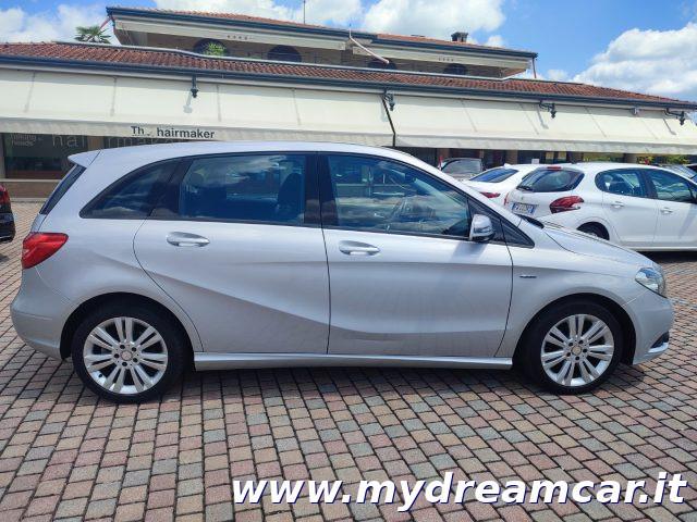 MERCEDES-BENZ B 180 CDI Executive
