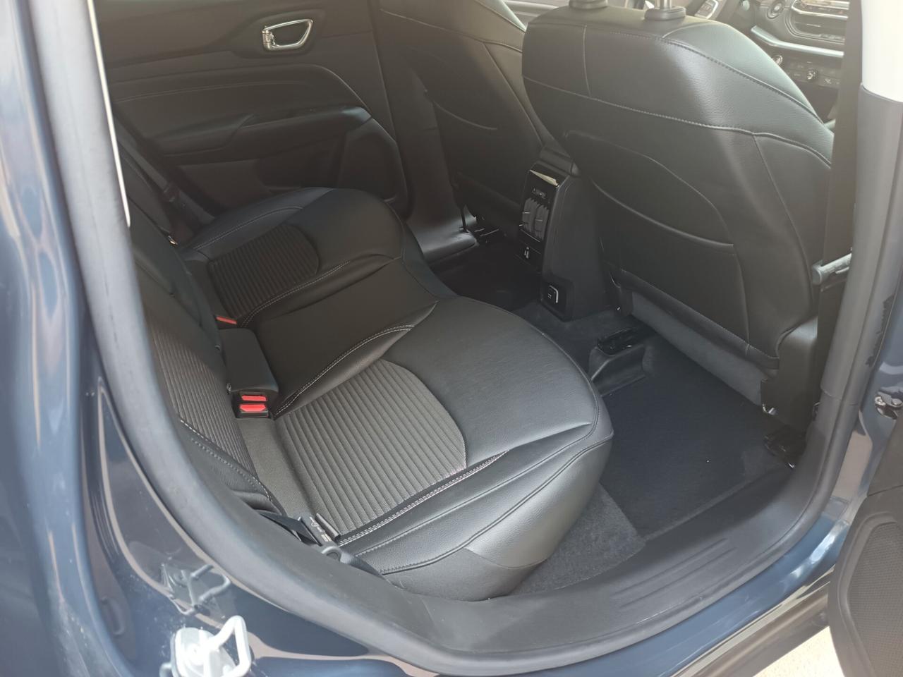 Jeep Compass 1.6 MJ km27.000 Autocarro N1 5posti 100% detraibile