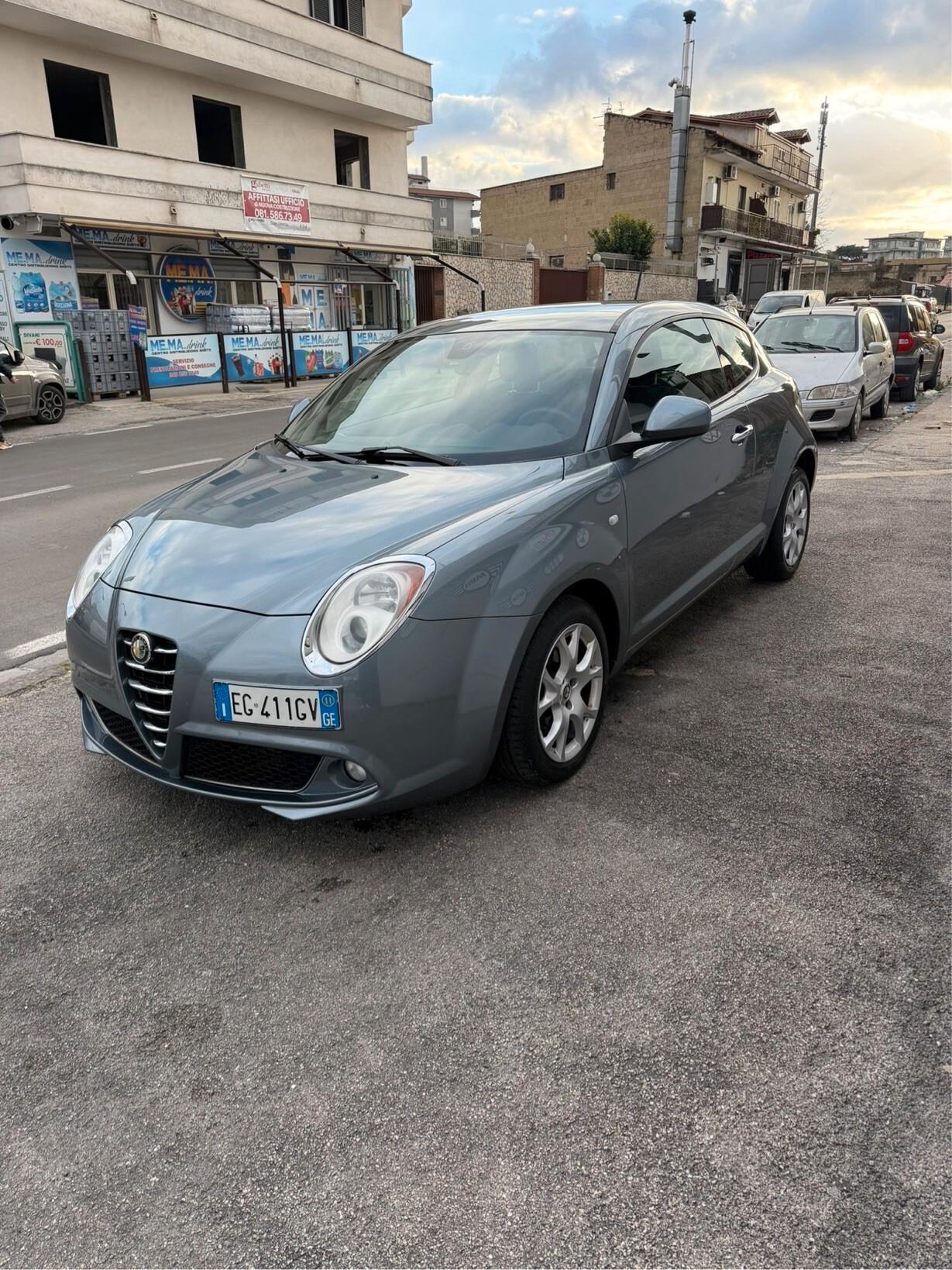 Alfa Romeo MiTo 1.6 JTDm-2 S&S Distinctive Sport Pack
