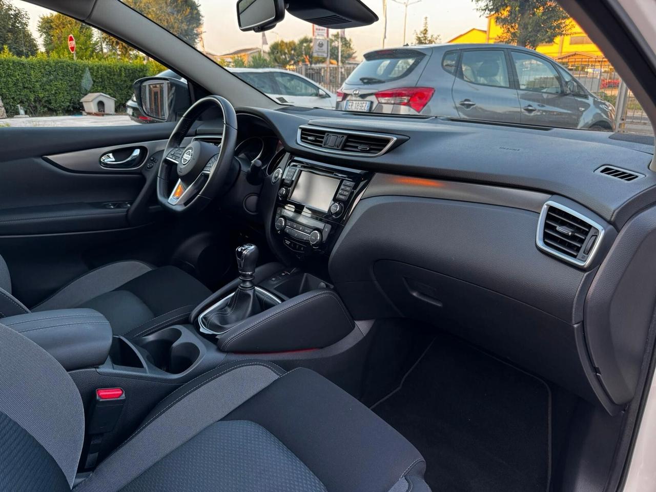 Nissan Qashqai 1.5 Dci N-xconnect fuoristrada/suv 5 porte