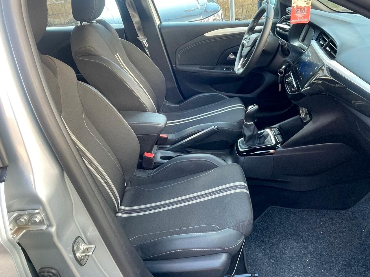 Opel Corsa 1.2 GS LINE 2024