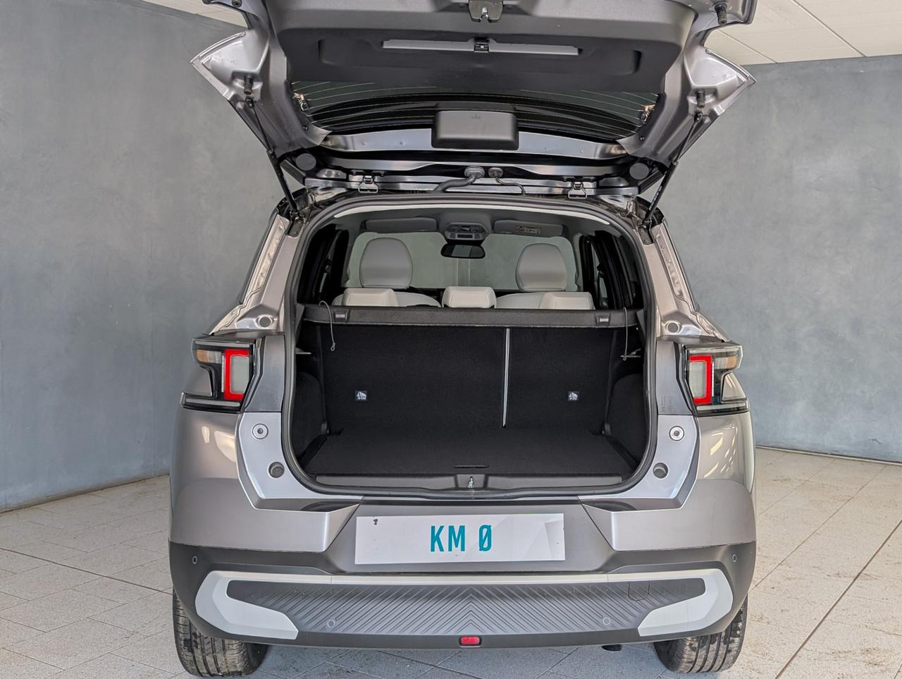 Citroen 1.2 Hybrid 145cv edcs6 Max
