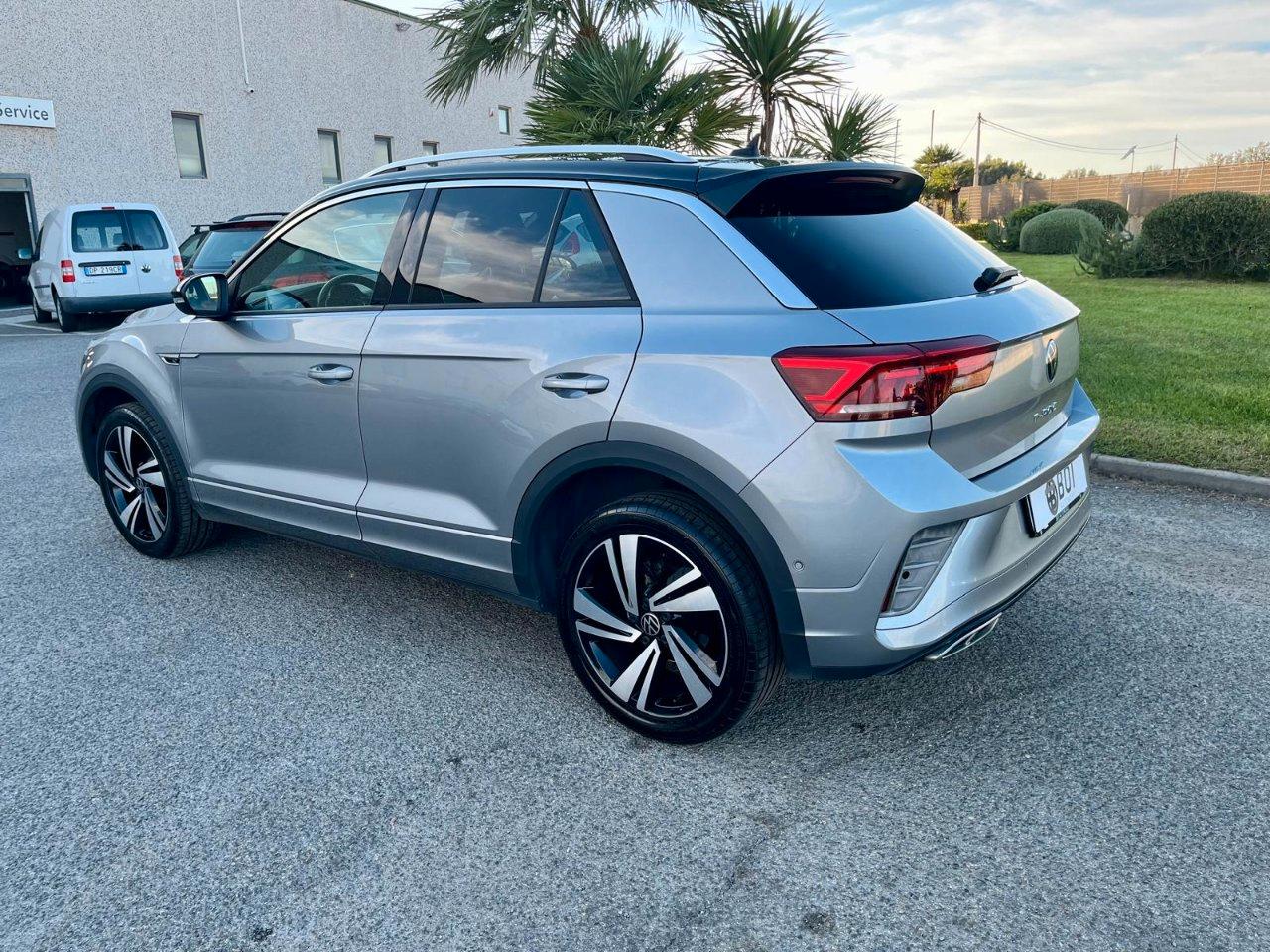 Volkswagen T-Roc 1.0 tsi R-Line 110cv