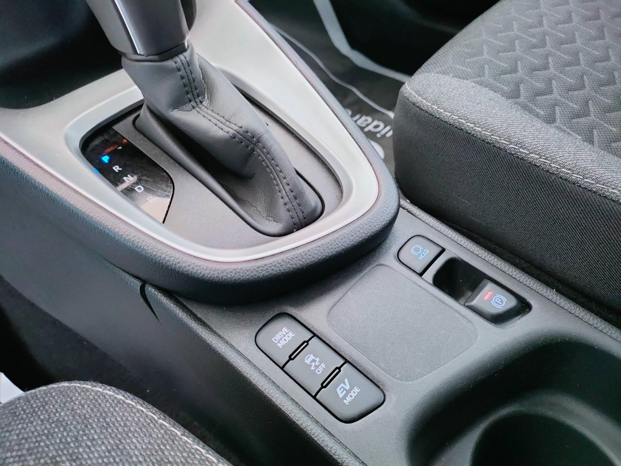 TOYOTA Yaris Cross - Yaris Cross 1.5h Active fwd 116cv e-cvt