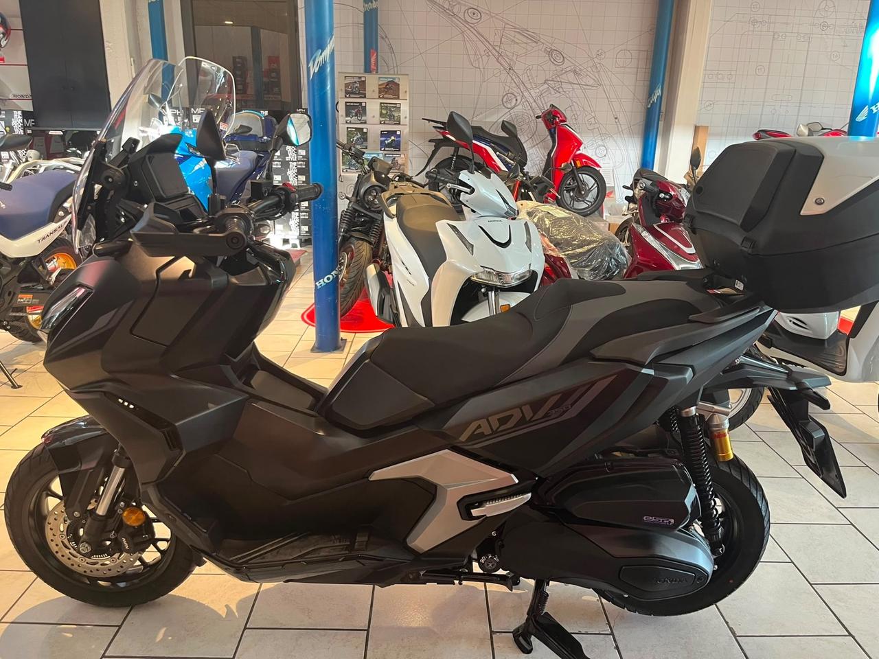 Honda ADV 350