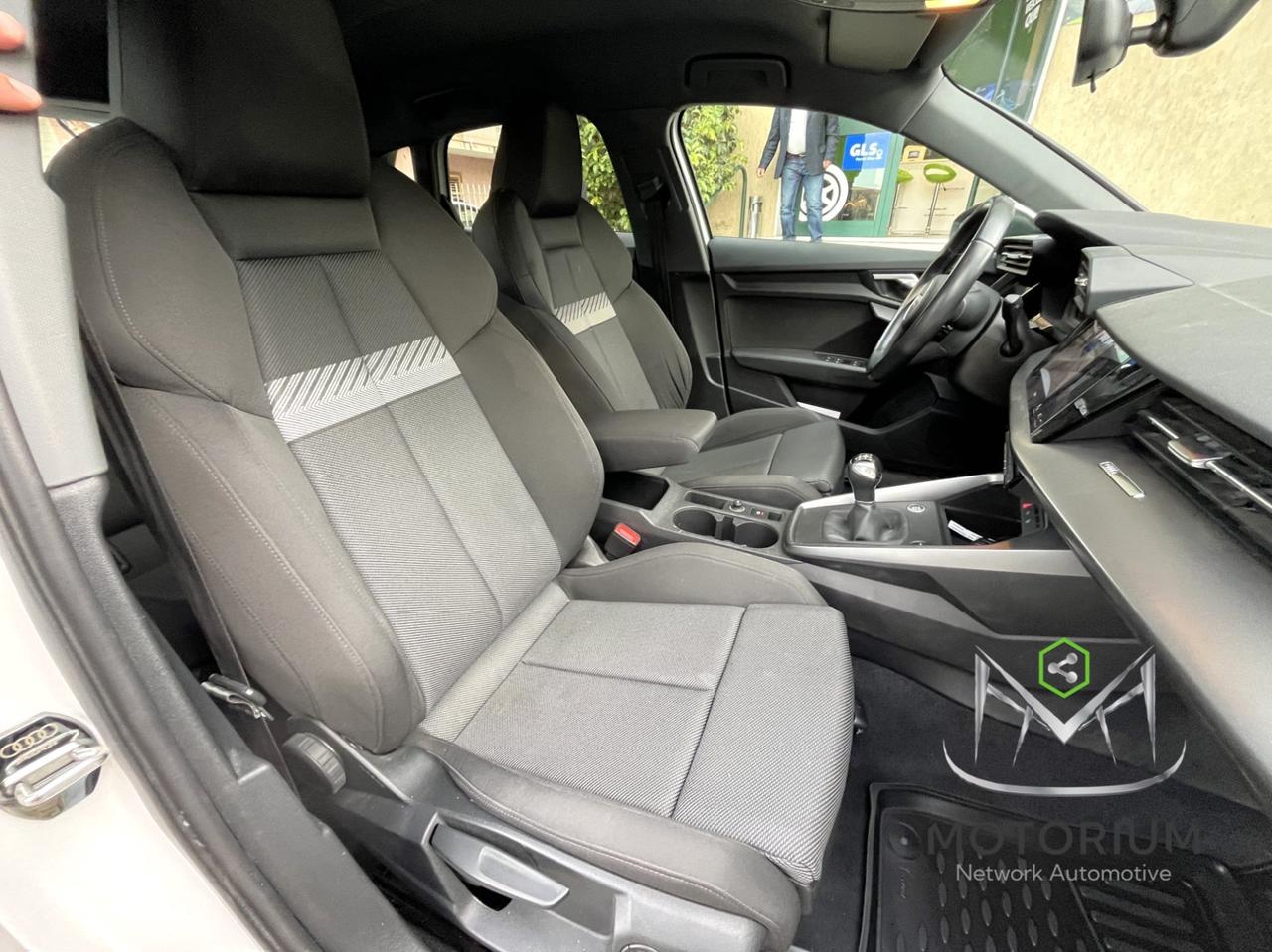 Audi A3 Sportback 35 1.5 tfsi S line edition
