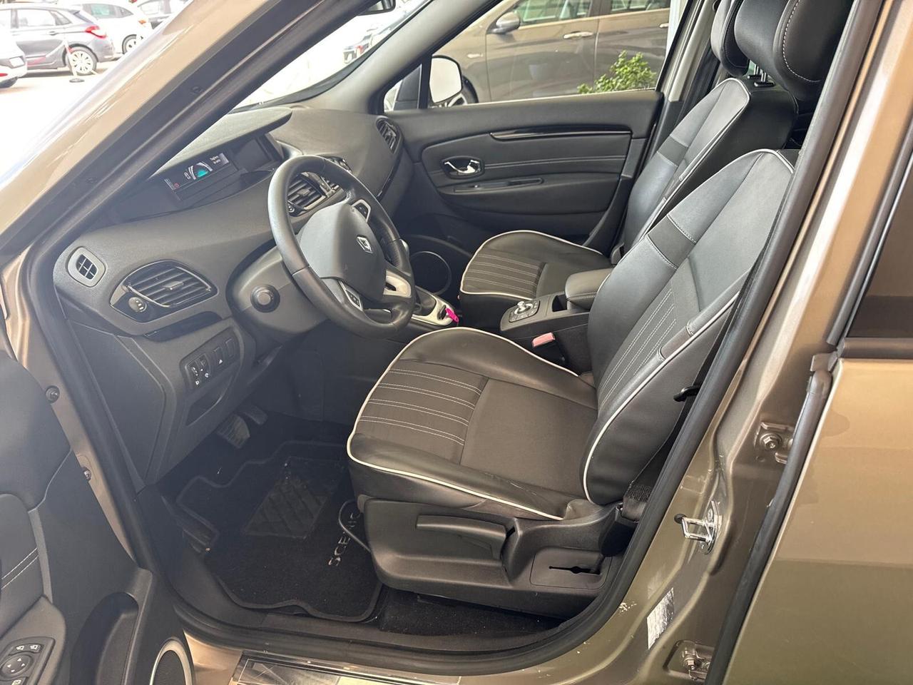 Renault Scénic XMod 1.5 dCi 110CV