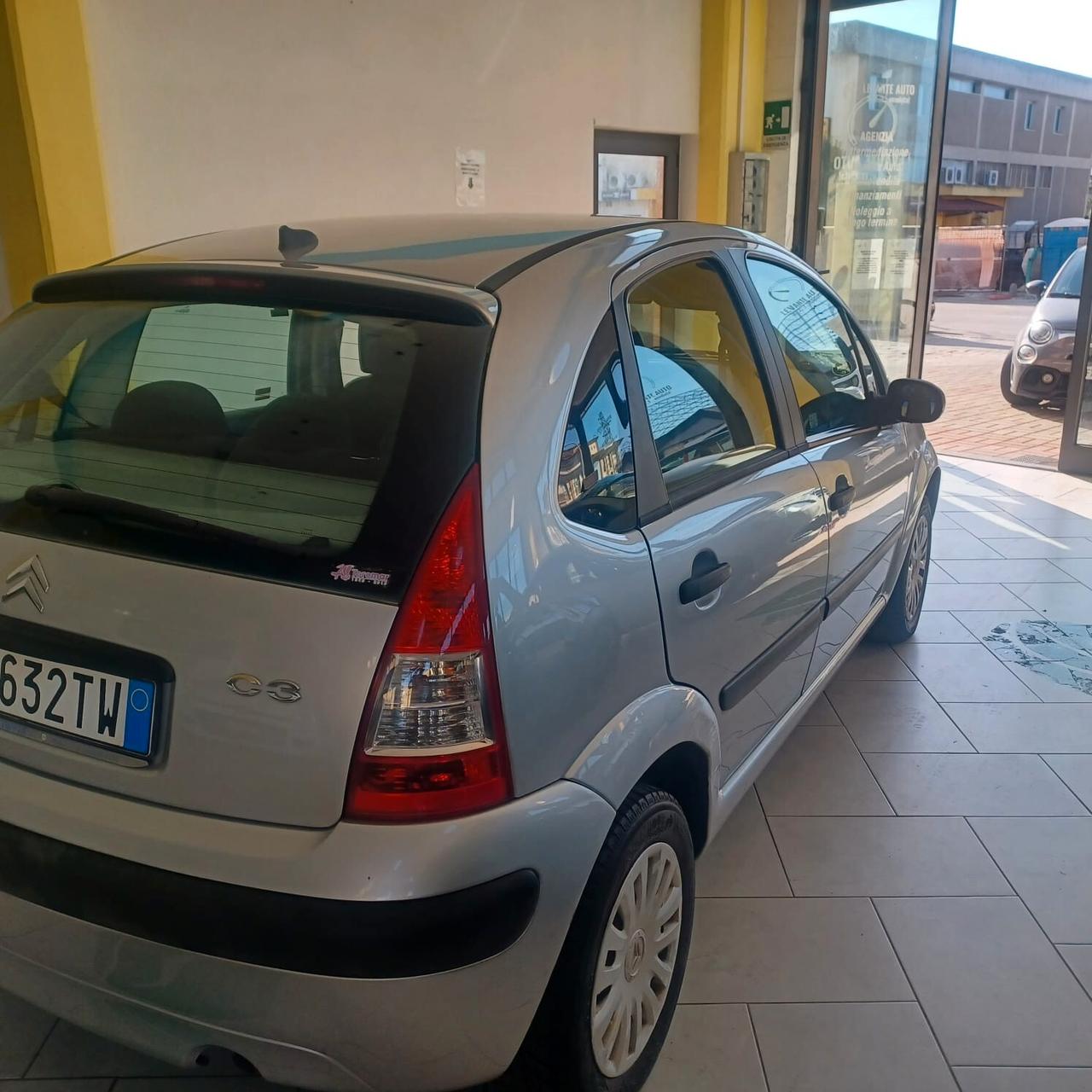 UNICO PROPRIETARIO C3 1.1 NEOPATENTATI