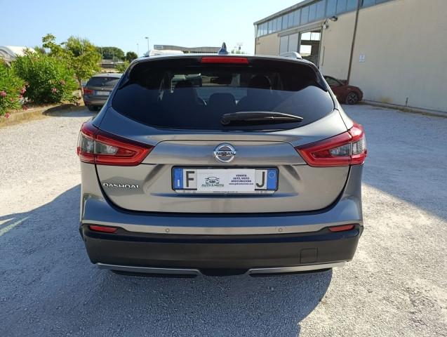 Nissan Qashqai 1.6 dci N-Connecta 2wd 130cv xtronic AUTOCARRO