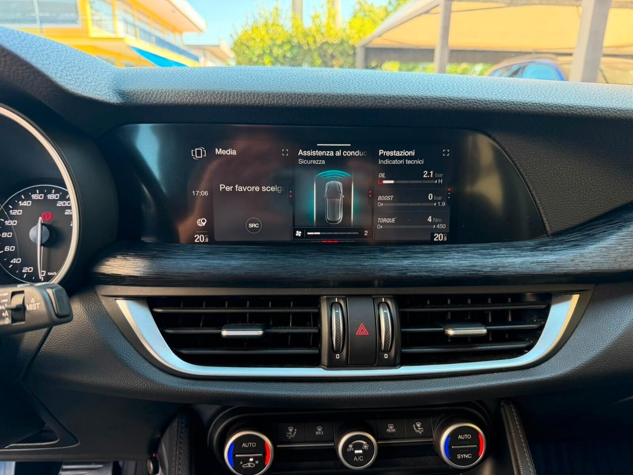 Alfa Romeo Stelvio 2.2 Turbodiesel 160 CV AT8 RWD Super