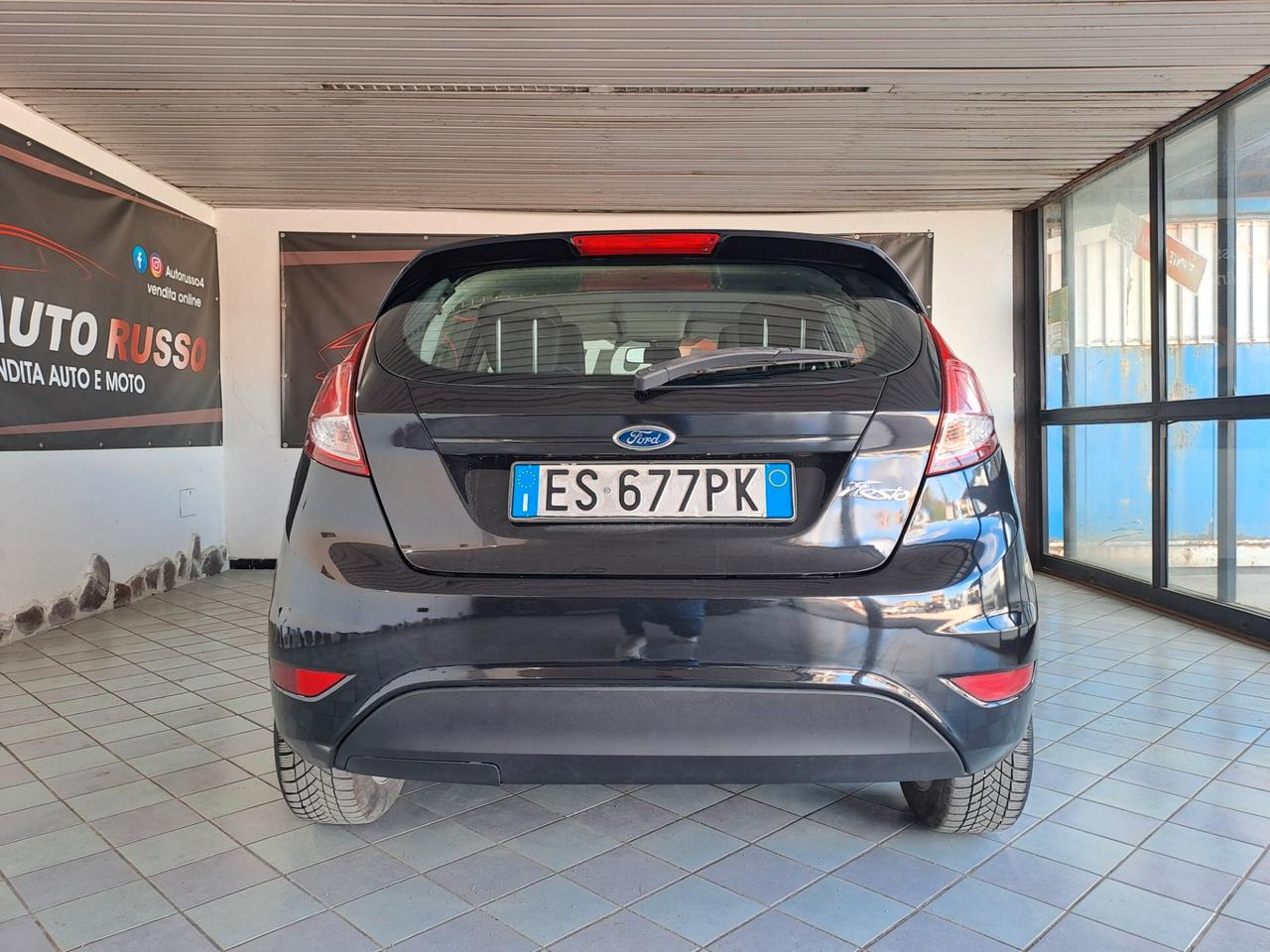 Ford Fiesta 1.5 TDCi 75CV 5 porte Titanium