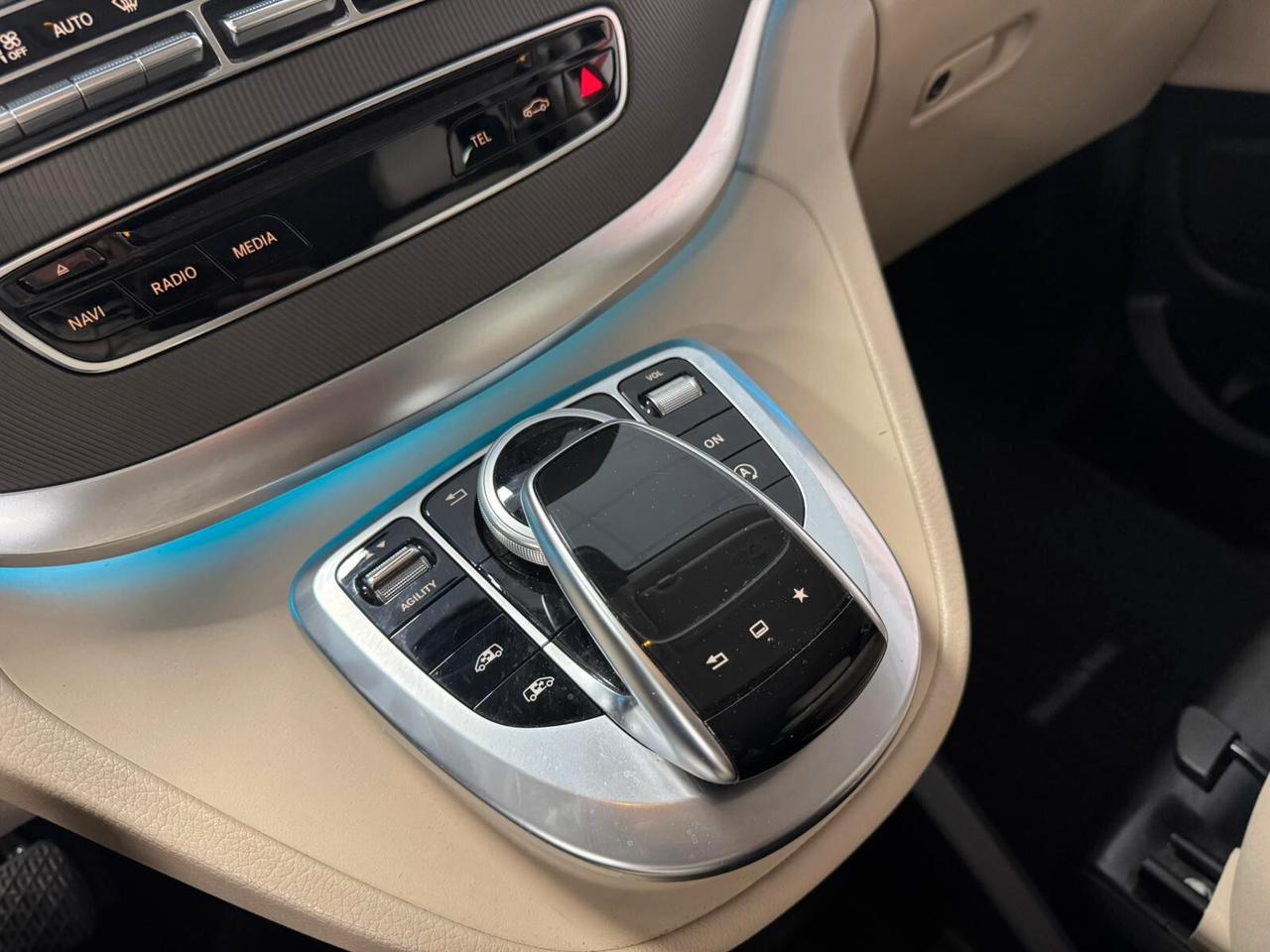 Mercedes-benz V 250 CDI BlueTEC Automatic Premium Long