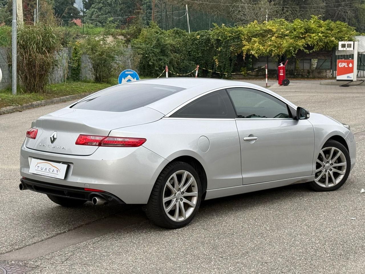 Renault Laguna Wave 2.0 dCi FAP