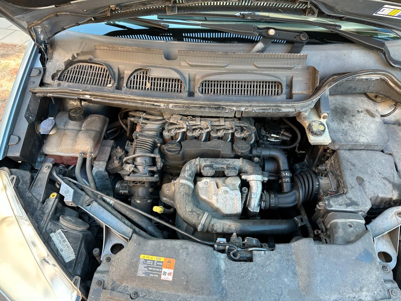 Ford C-Max 1.6 TDCi 90CV (12 RATE)
