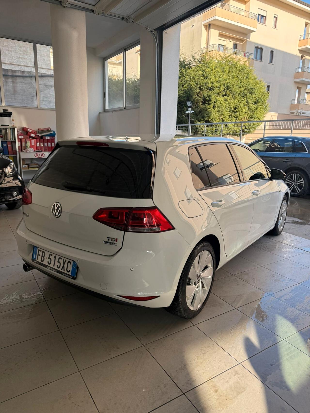 Volkswagen Golf 1.6 TDI 110 CV 5p