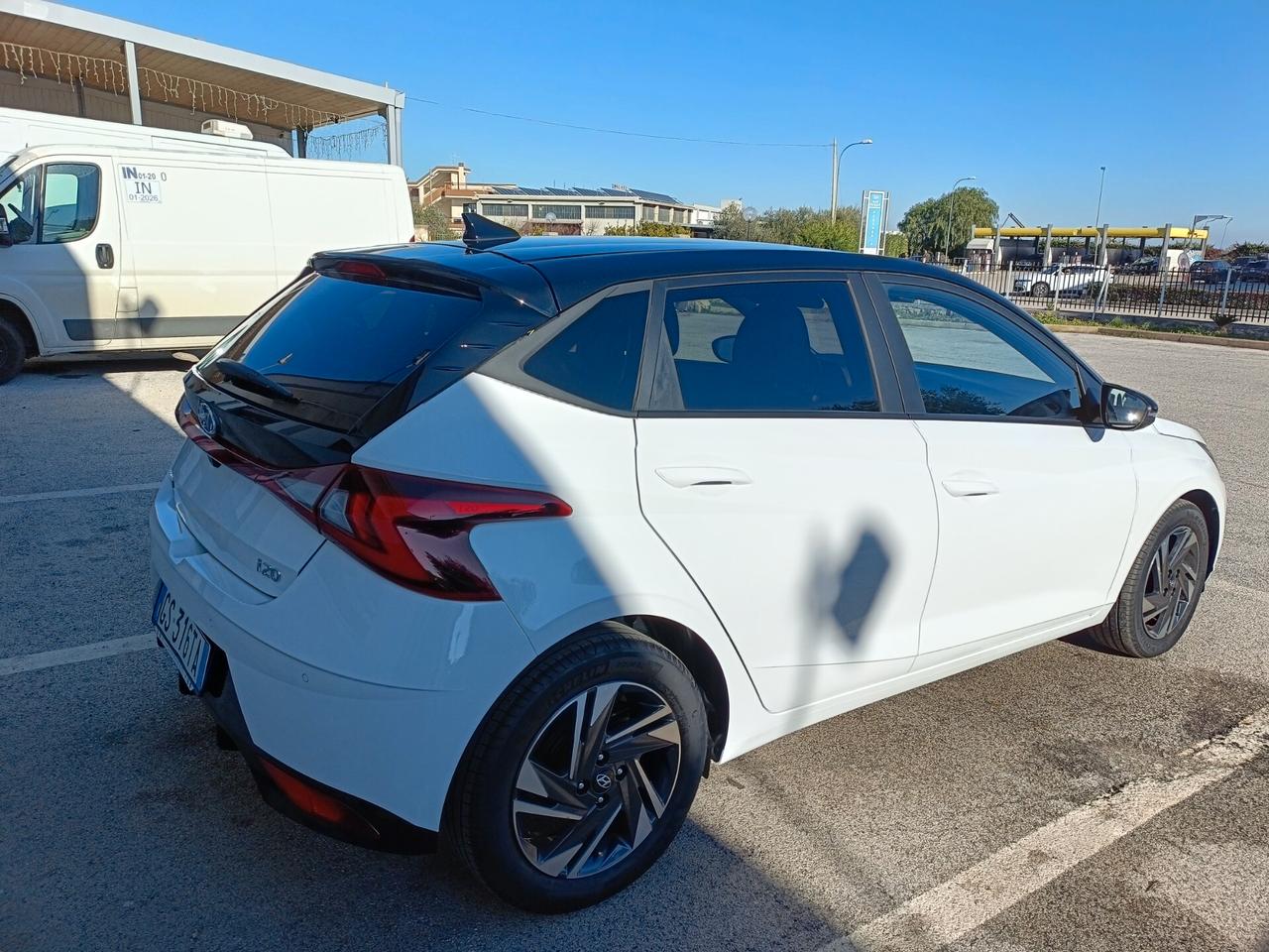 Hyundai i20 1.2 MPI MT ConnectLine