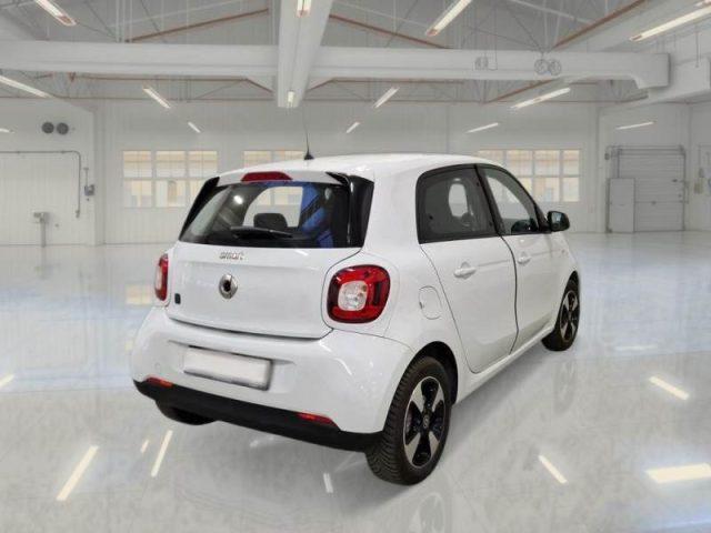 SMART ForFour EQ Passion