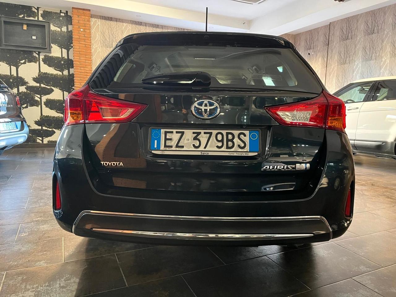 Toyota Auris 1.8 Hybrid Active