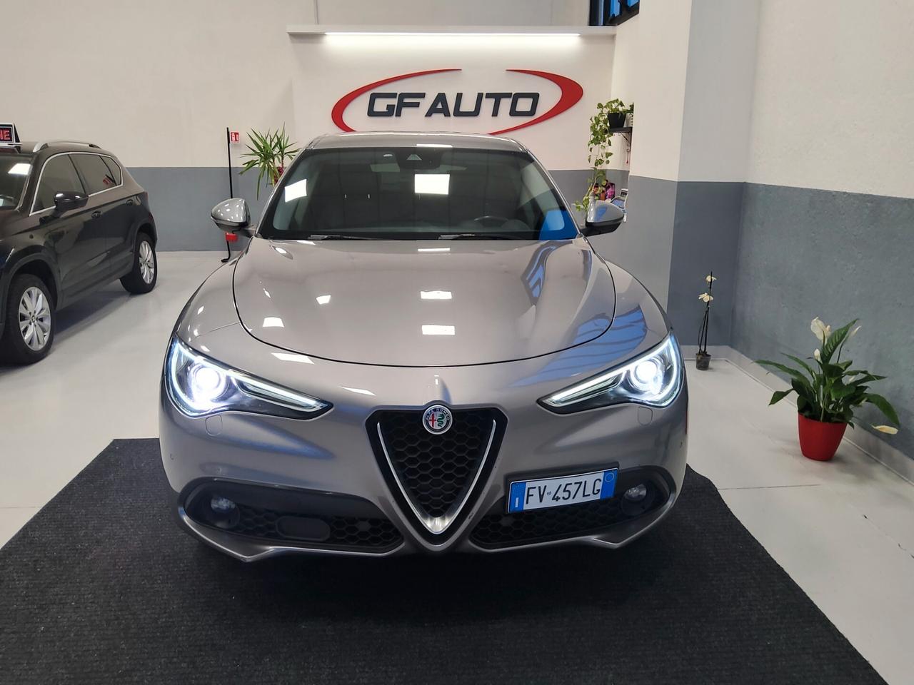 Alfa Romeo Stelvio 2.2 Turbodiesel 210 CV AT8 Q4 Executive