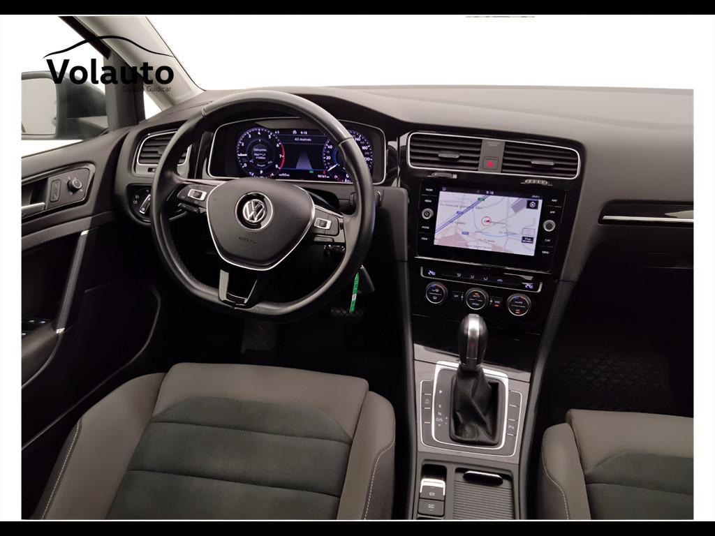 VOLKSWAGEN Golf VII 2017 5p - Golf 5p 1.5 tsi Executive 130cv dsg