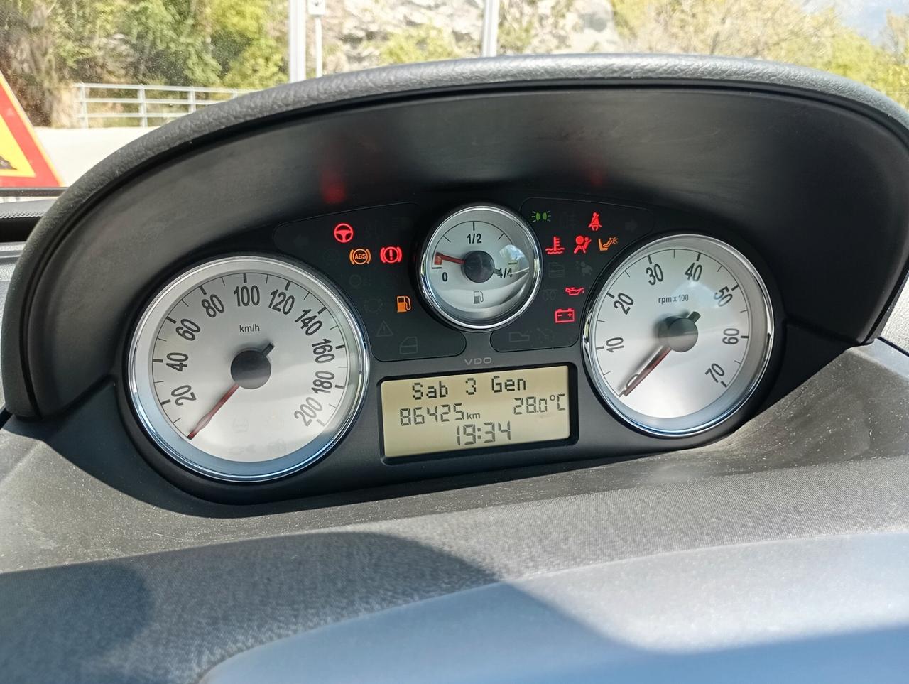 Lancia Ypsilon 1.2 69 CV Unyca