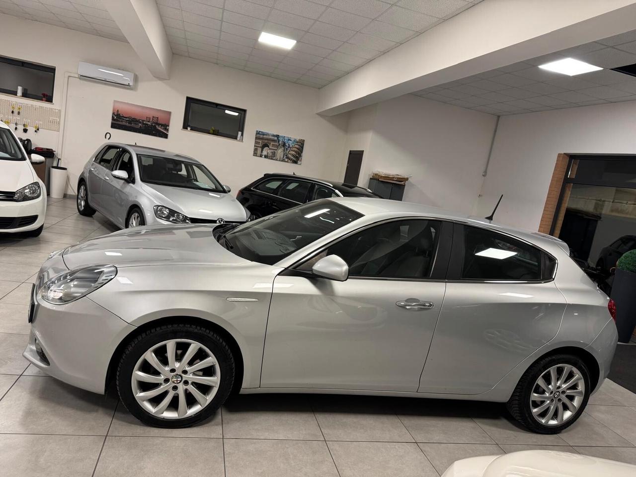 Alfa Romeo Giulietta 1.6 JTDM 105CV FRIZIONE NUOVA 2015