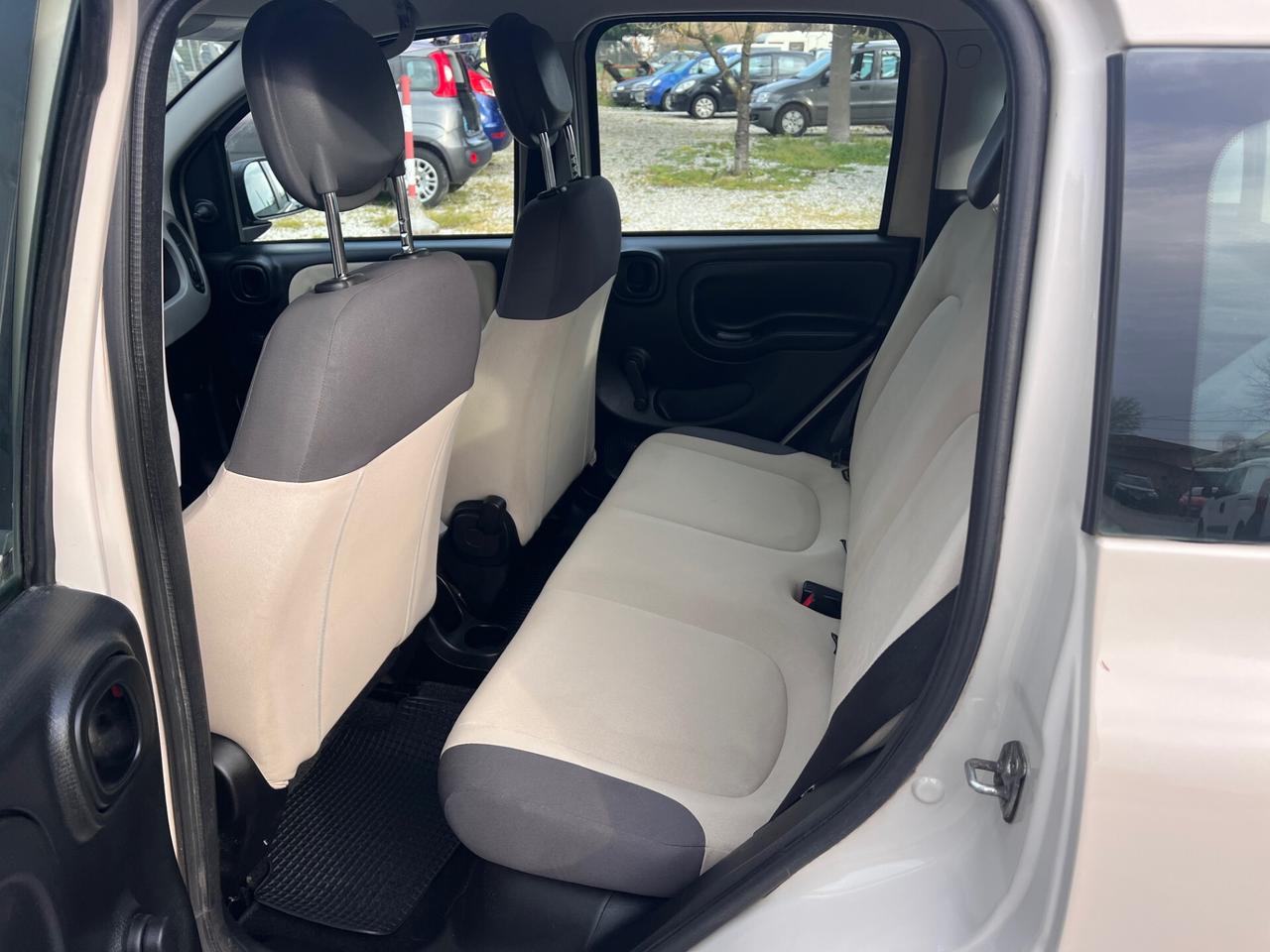 Fiat Panda 0.9 TwinAir Turbo Natural Power Lounge