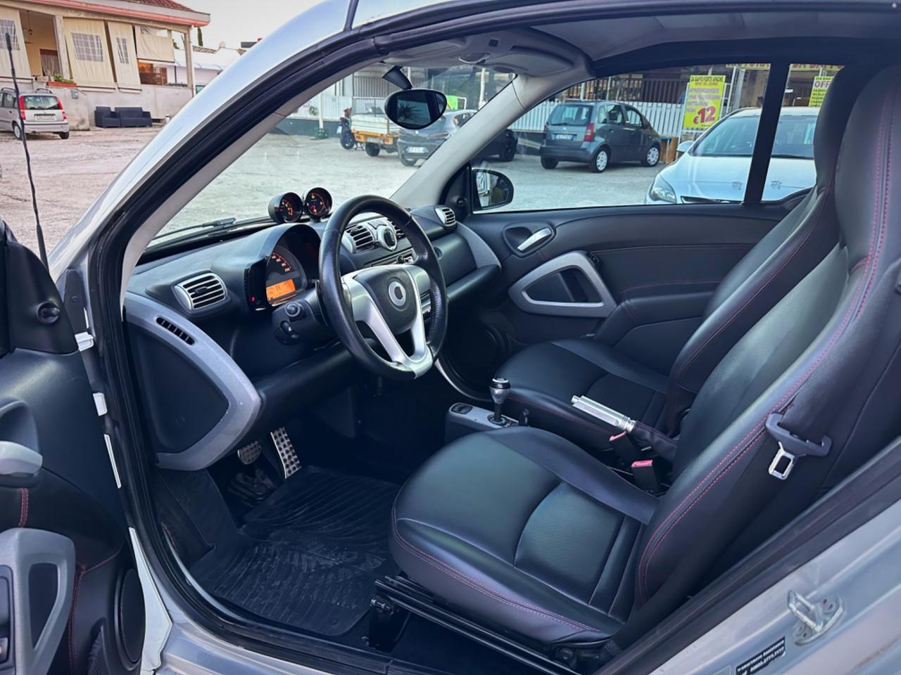 Smart ForTwo 1000 75 kW cabrio BRABUS Xclusive