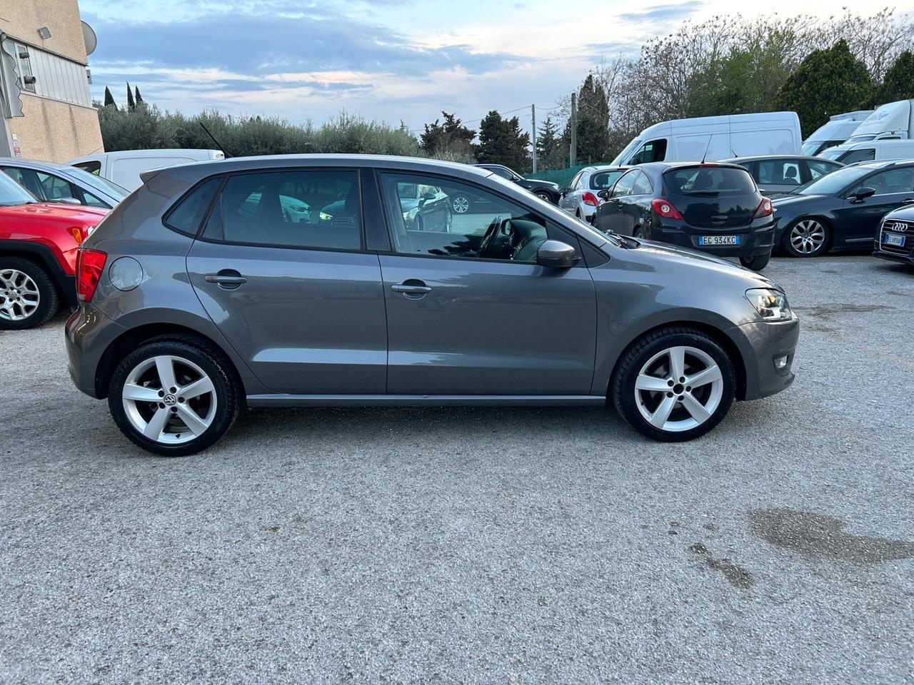 Volkswagen Polo 1.4 GPL Cambio Automatico 5 porte R-Line